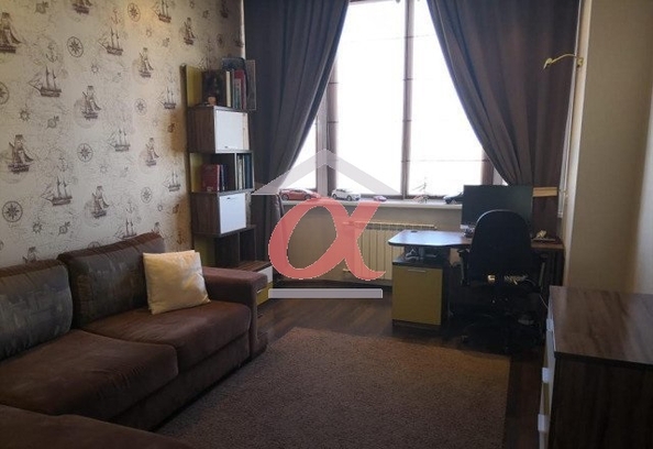 
  Продается 4-комн. квартира, 135.6 м², Свободы ул, д. 3
. Фото 2.