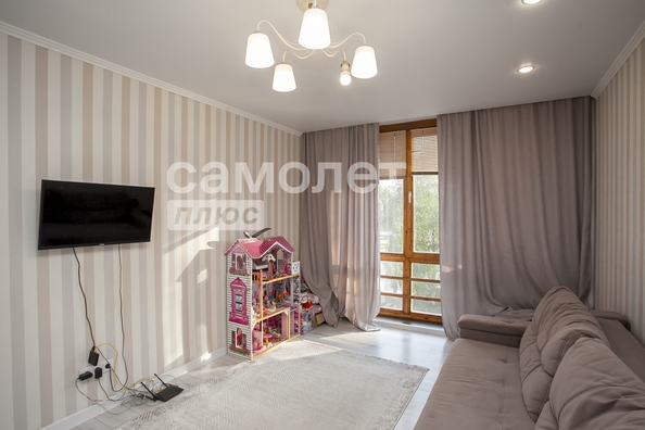 
  Продается 2-комн. квартира, 53.8 м², Строителей б-р, д. 28
. Фото 17.
