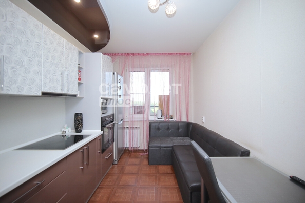 
  Продается 2-комн. квартира, 52.2 м², Серебряный бор ул, д. 25
. Фото 4.