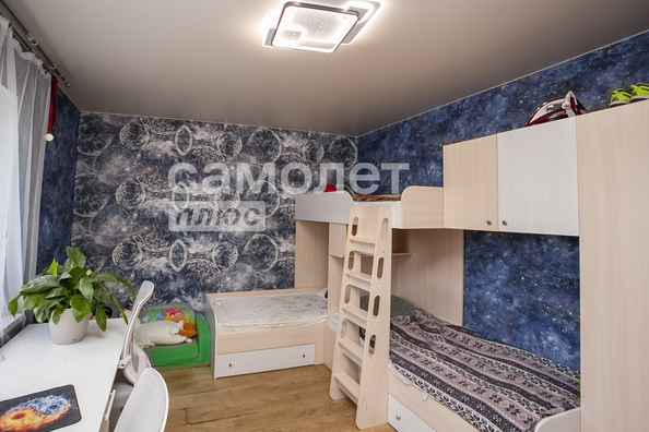 
  Продается 2-комн. квартира, 43.2 м², Суворова ул, д. 12
. Фото 3.