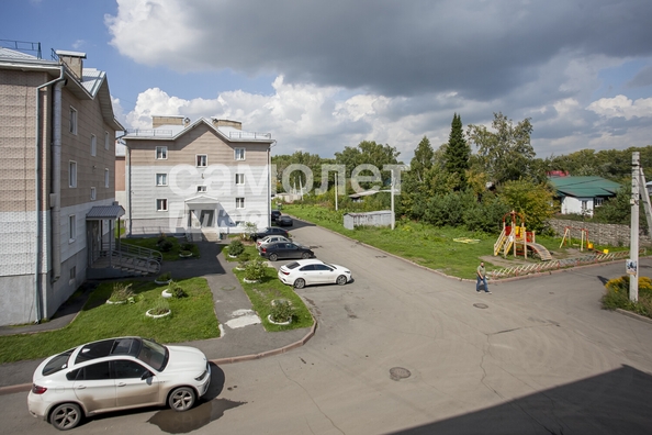 
  Продается 2-комн. квартира, 43.2 м², Суворова ул, д. 12
. Фото 27.