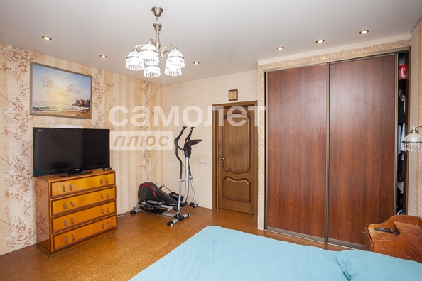 
  Продается 4-комн. квартира, 121.2 м², Шахтеров пр-кт, д. 64
. Фото 4.