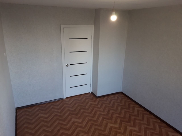 
  Продается 3-комн. квартира, 60.6 м², Инициативная ул, д. 101а
. Фото 16.