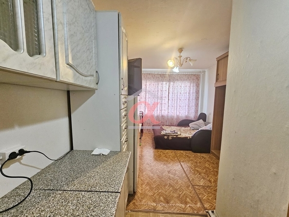 
  Продается 1-комн. квартира, 16.8 м², Октябрьский пр-кт, д. 44
. Фото 1.