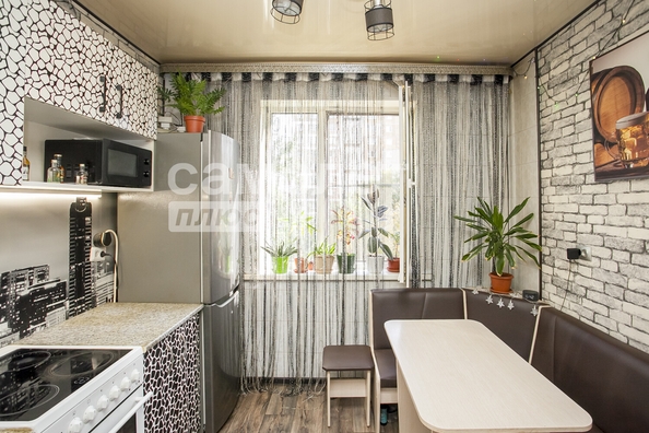 
  Продается 1-комн. квартира, 35.3 м², Молодежный пр-кт, д. 3
. Фото 2.