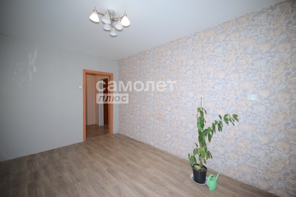 
  Продается 3-комн. квартира, 59.3 м², Октябрьский пр-кт, д. 82
. Фото 9.