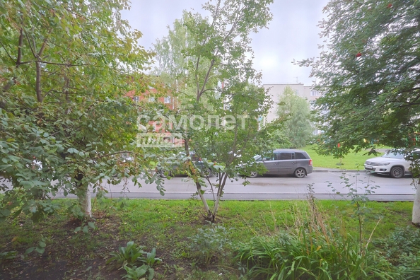 
  Продается 2-комн. квартира, 48.2 м², Веры Волошиной ул, д. 28
. Фото 32.