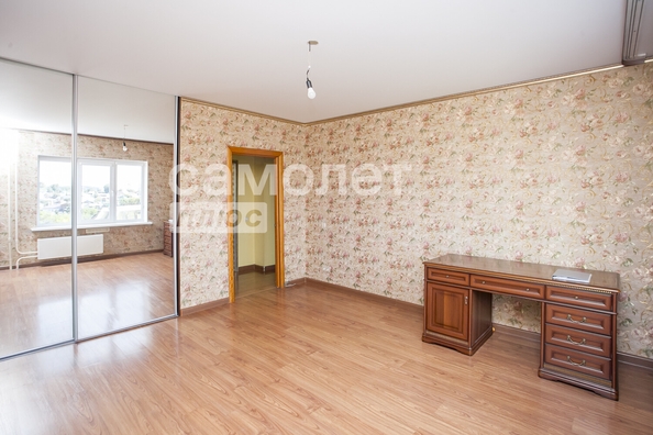 
  Продается 3-комн. квартира, 100.2 м², Свободы ул, д. 25
. Фото 7.