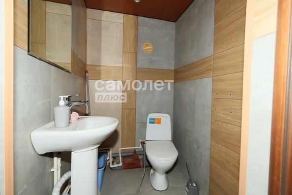 
  Продается универсальное помещение, 210 м², Николая Островского ул, д. 31
. Фото 5.
