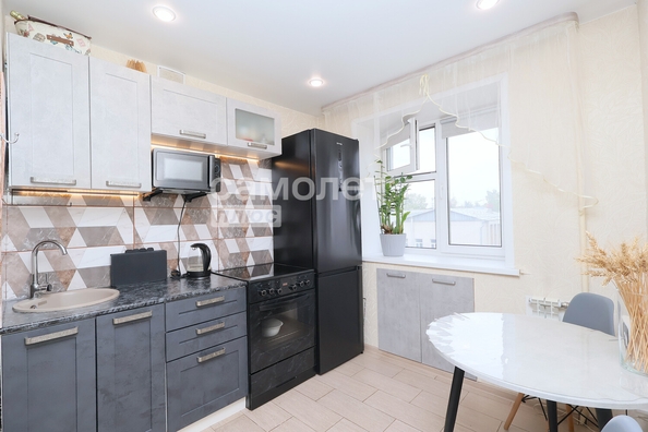 
  Продается 2-комн. квартира, 44.8 м², Кирова ул, д. 38
. Фото 4.