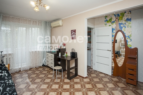 
  Продается 1-комн. квартира, 32 м², Сибиряков-Гвардейцев ул, д. 334
. Фото 1.