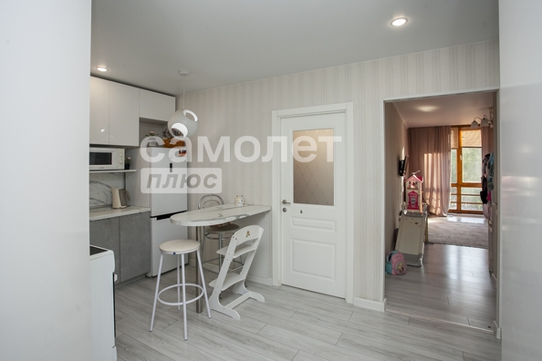 
  Продается 2-комн. квартира, 53.8 м², Строителей б-р, д. 28
. Фото 4.