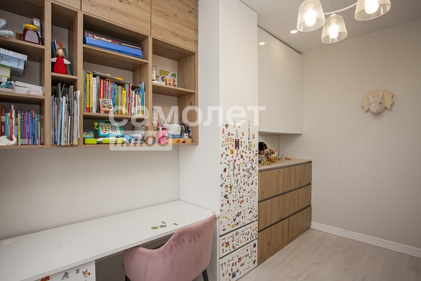 
  Продается 3-комн. квартира, 92.5 м², Осенний б-р, д. 14
. Фото 19.