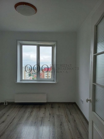 
  Продается 2-комн. квартира, 49.6 м², Веры Волошиной ул, д. 45а
. Фото 2.