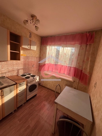
  Продается 2-комн. квартира, 44 м², Ленинградский пр-кт, д. 3
. Фото 1.