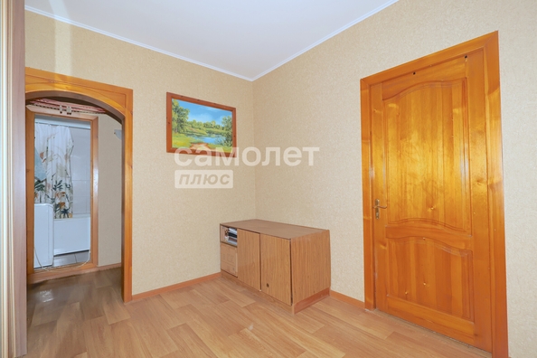 
  Продается 3-комн. квартира, 62.3 м², Институтская ул, д. 26
. Фото 10.
