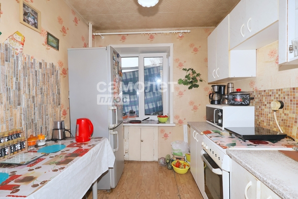 
  Продается 3-комн. квартира, 56.6 м², Попова ул, д. 9
. Фото 4.