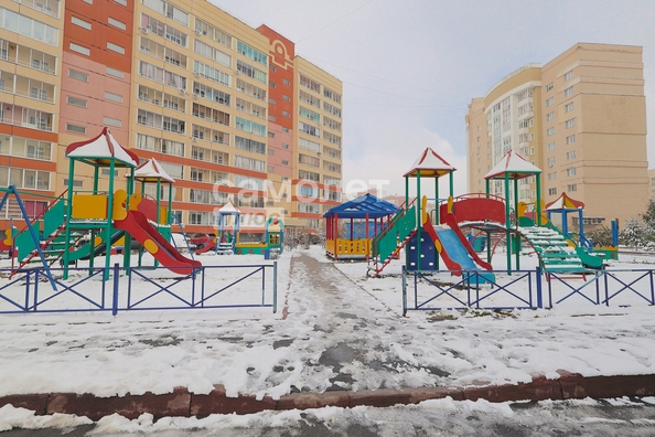 
  Продается 2-комн. квартира, 67.9 м², Шахтеров пр-кт, д. 58Б
. Фото 32.