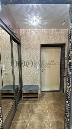
  Продается 2-комн. квартира, 37 м², Шахтеров пр-кт, д. 62
. Фото 1.