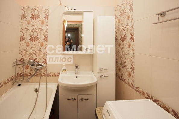 
  Продается 3-комн. квартира, 75.8 м², Патриотов ул, д. 7
. Фото 9.