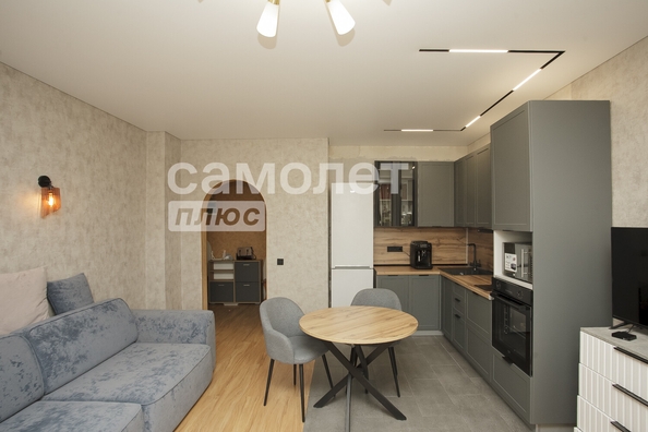 
  Продается 2-комн. квартира, 42.6 м², Шахтеров пр-кт, д. 72
. Фото 10.