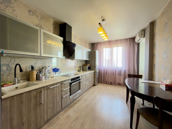 
  Продается 2-комн. квартира 82.1 м². Фото 2.
