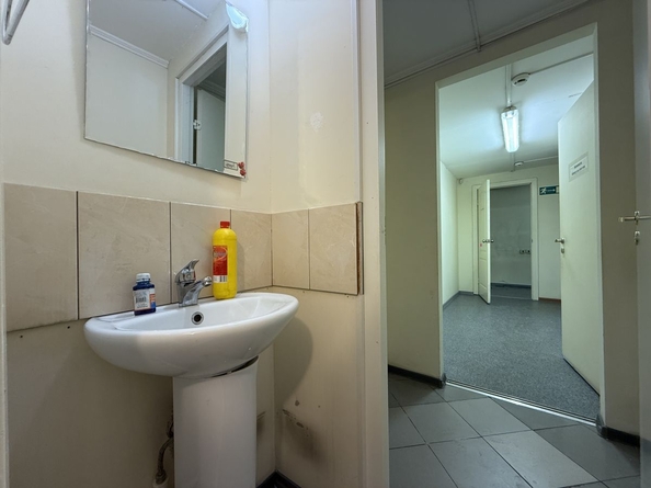 
  Сдается офис 128 м². Фото 19.
