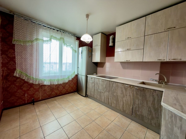 
  Продается 3-комн. квартира 76.2 м². Фото 1.