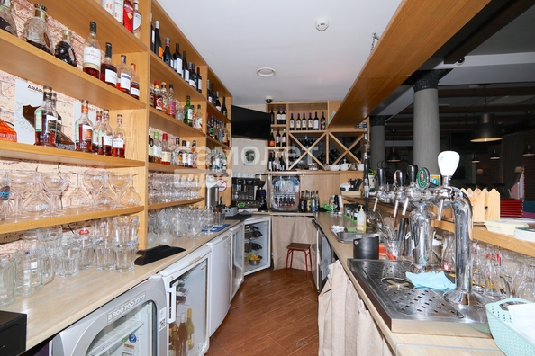 
  Сдается универсальное помещение 571 м². Фото 18.