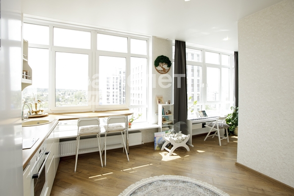 
  Продается 1-комн. квартира 37 м², в ЖК Южный, дом Янтарный. Фото 1.