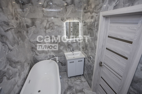 
  Продается 2-комн. квартира 60.4 м², в ЖК Парковый, дом 1. Фото 7.