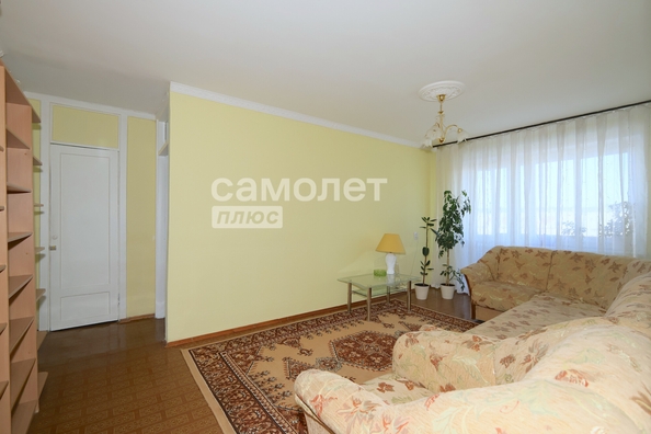 
  Продается 3-комн. квартира 58 м². Фото 1.