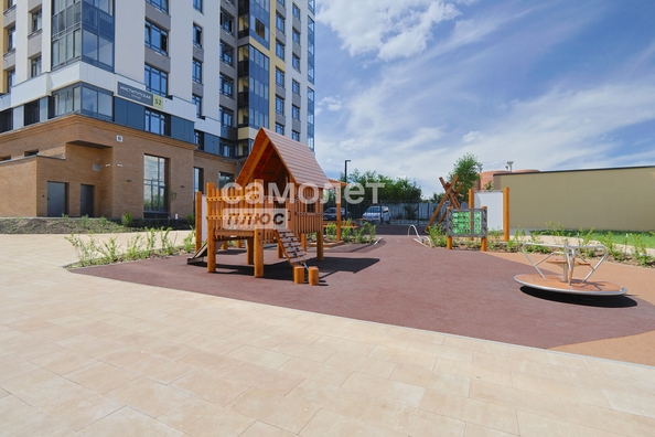 
  Сдается торговая площадь 127.7 м², в ЖК Чемпион-парк, дом 2. Фото 3.