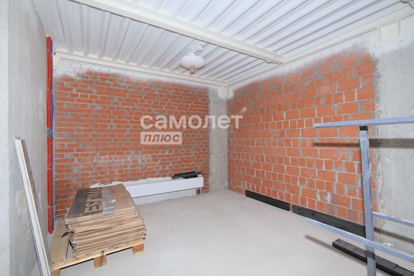 
  Сдается торговая площадь 127.7 м², в ЖК Чемпион-парк, дом 2. Фото 4.