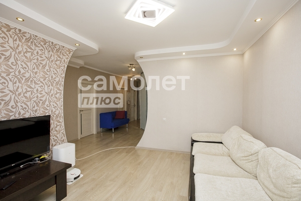 
  Продается 4-комн. квартира 90 м². Фото 1.