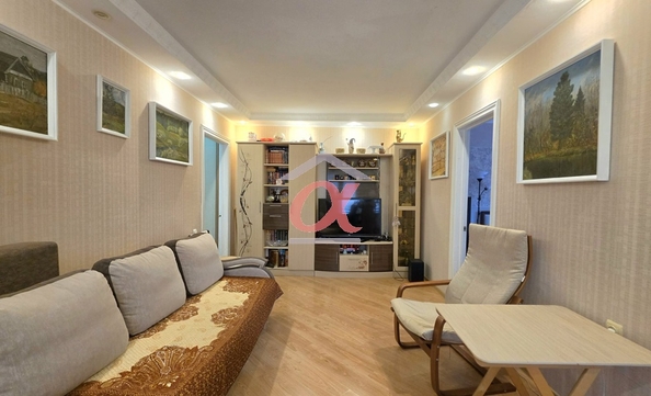 
  Продается 4-комн. квартира 60.5 м². Фото 2.