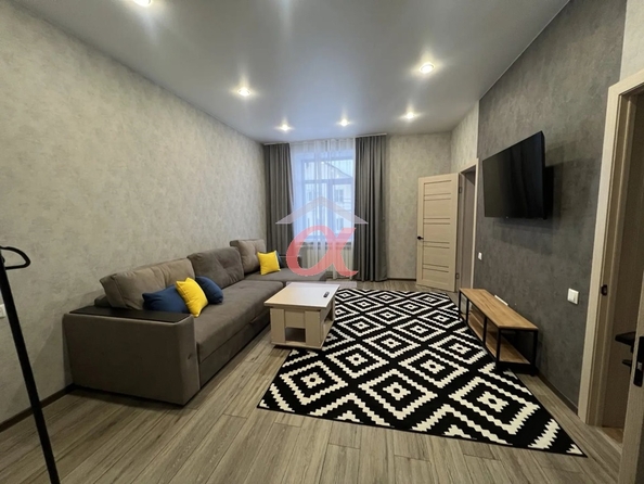 
  Продается 3-комн. квартира 90 м². Фото 1.