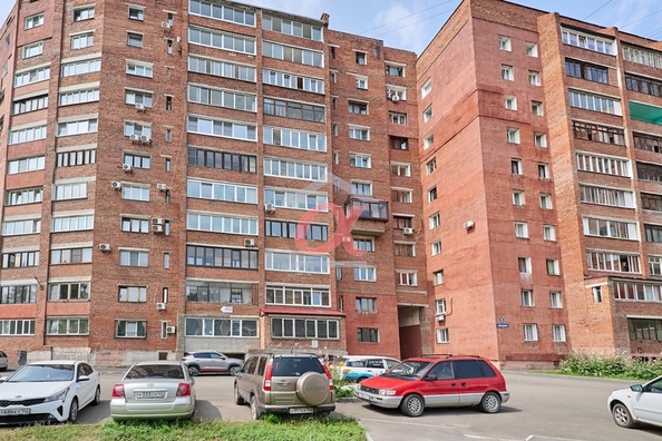 
  Продается 3-комн. квартира 79.4 м². Фото 1.