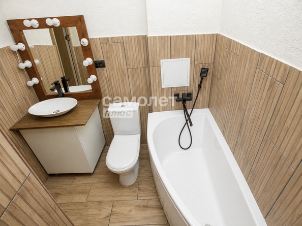 
  Продается 2-комн. квартира 45 м², в ЖК Парковый, дом 1. Фото 10.
