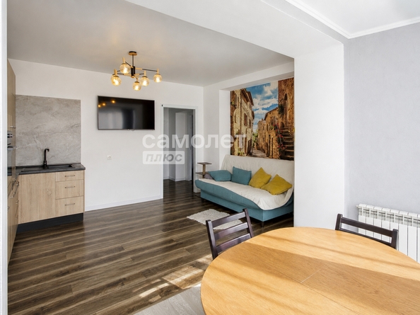 
  Продается 2-комн. квартира 80 м², в ЖК Томь, дом 15 корпус 1. Фото 4.