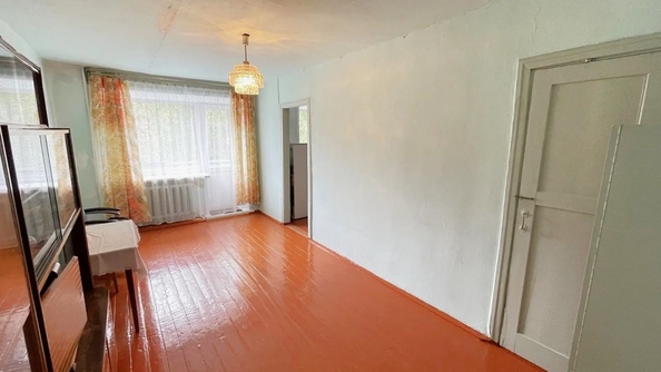 
  Продается 4-комн. квартира 73 м². Фото 1.