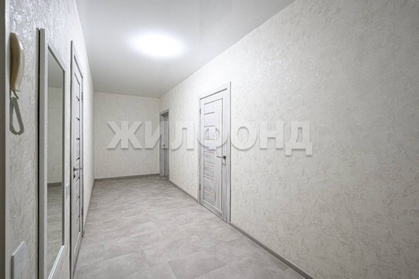 
   Продам 1-комнатную, 50.9 м², Кирова ул, 242

. Фото 15.