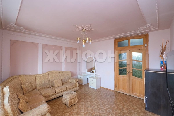 
   Продам 3-комнатную, 65.3 м², Есенина ул, 8/1

. Фото 12.
