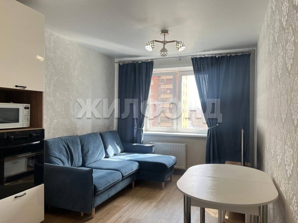 
   Продам 1-комнатную, 36.5 м², Кубовая ул, 53/1

. Фото 2.