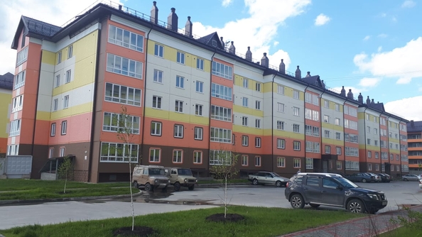 
   Продам 1-комнатную, 40 м², Фламинго, дом 21

. Фото 5.