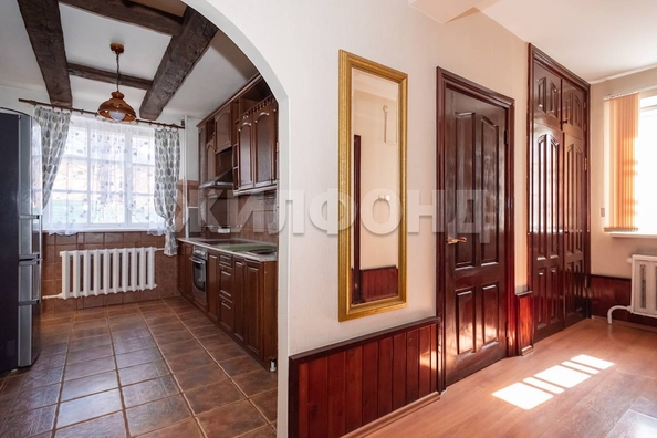 
   Продам дом, 227 м², Новосибирск

. Фото 4.