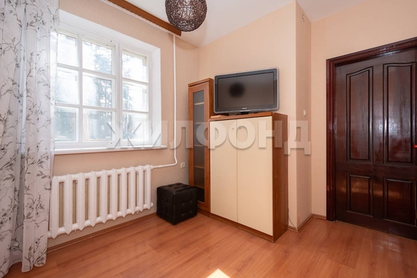 
   Продам дом, 227 м², Новосибирск

. Фото 10.