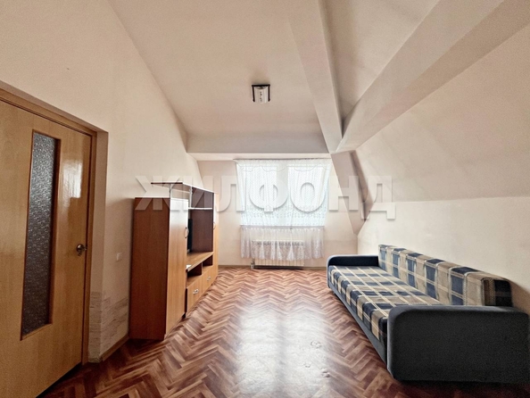 
   Продам 2-комнатную, 56.4 м², Сибирский мкр, 1

. Фото 1.