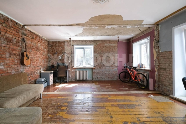
   Продам 2-комнатную, 42.5 м², Блюхера ул, 29

. Фото 1.