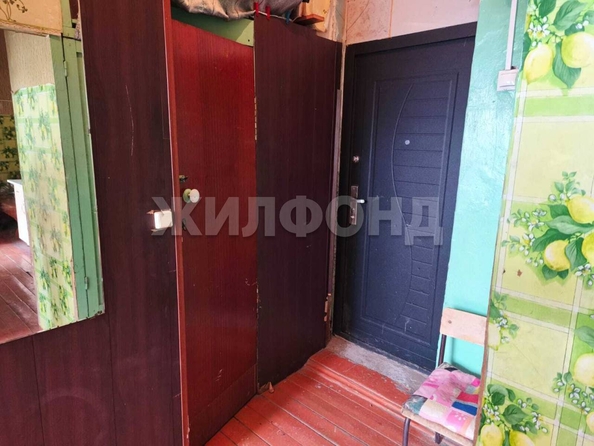 
   Продам 3-комнатную, 38.9 м², Центральная ул, 6/2

. Фото 8.
